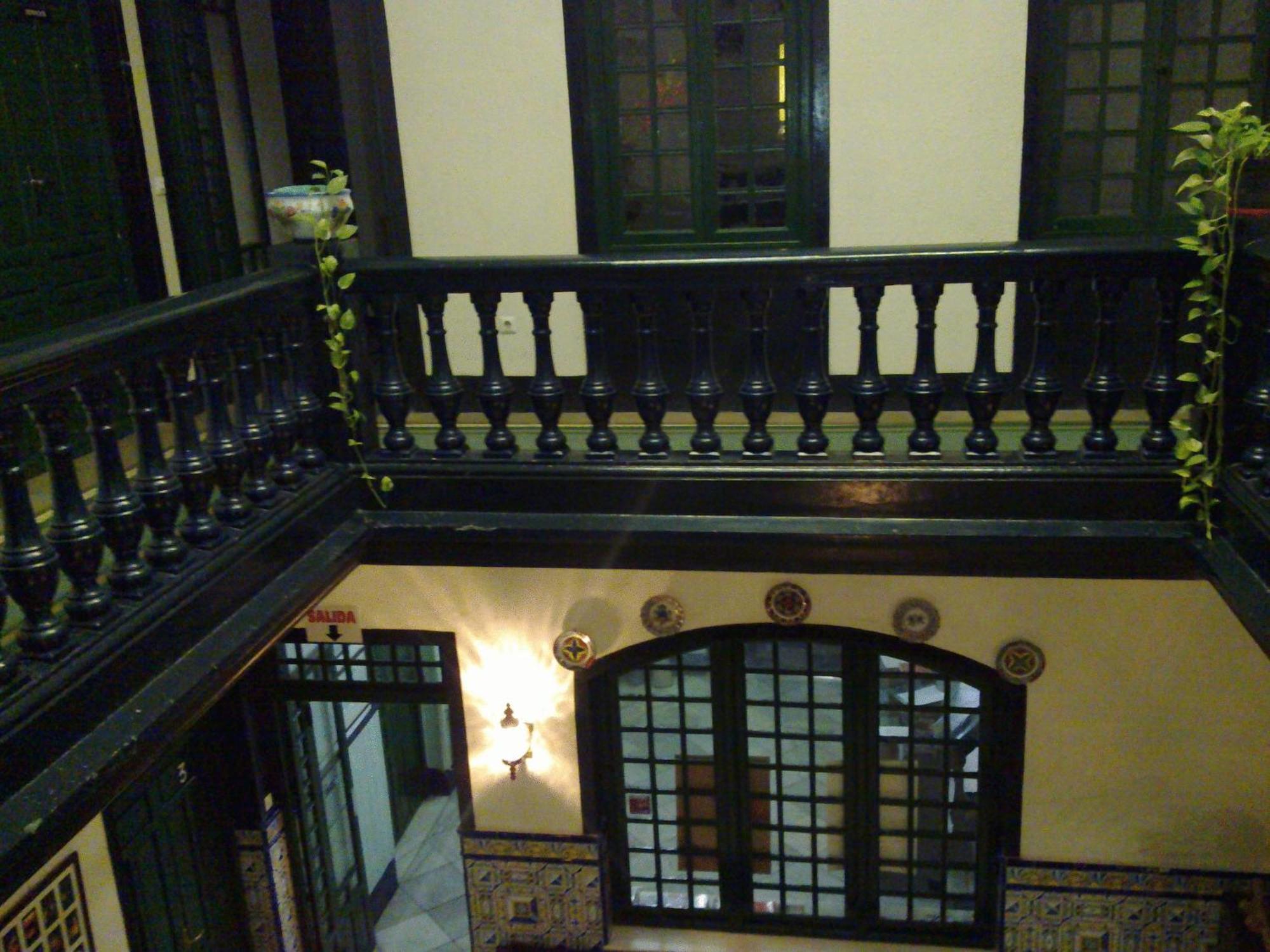 Hotel Cervantes Badajoz Exterior photo